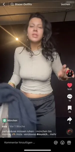 Vendewaa OnlyFans Leaked Free Thumbnail Picture - #2lG4329gea