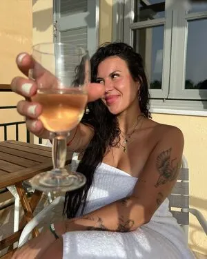 Vendewaa OnlyFans Leaked Free Thumbnail Picture - #DxX5i1fewa