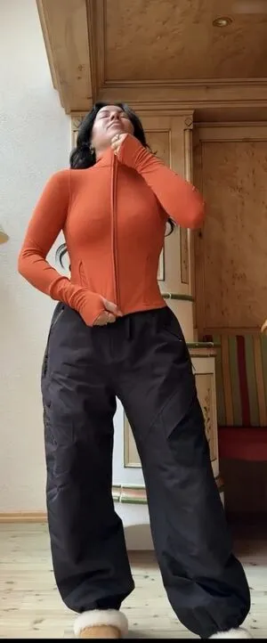 Vendewaa OnlyFans Leaked Free Thumbnail Picture - #NgJ8klQylE