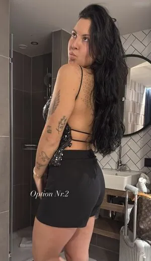 Vendewaa OnlyFans Leaked Free Thumbnail Picture - #QB9rh0msiA