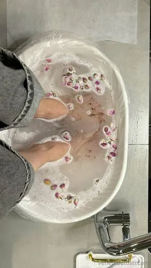 Venere Battisti OnlyFans Leaked Free Thumbnail Picture - #DOHiSLxykM