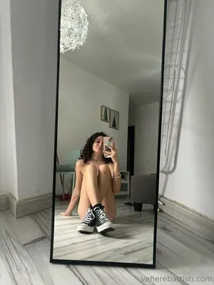 Venere Battisti OnlyFans Leaked Free Thumbnail Picture - #QeOZUvRYRB