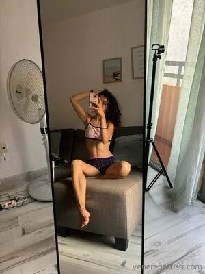 Venere Battisti OnlyFans Leaked Free Thumbnail Picture - #bkUosnnuFM