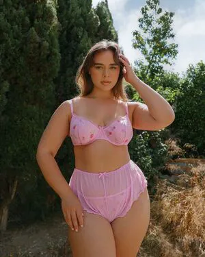 Venezia Cruz OnlyFans Leaked Free Thumbnail Picture - #l4hdie2DJC