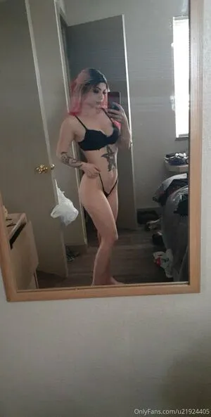 Venomroseexotic OnlyFans Leaked Free Thumbnail Picture - #5Z0mgMh3bC