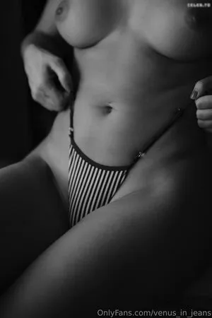 Venus In Jeans OnlyFans Leaked Free Thumbnail Picture - #XSsp8by5t8