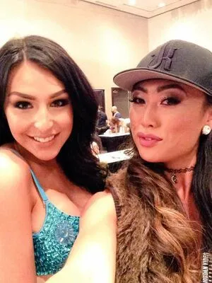 Venus Lux OnlyFans Leaked Free Thumbnail Picture - #GPsNriZ4D7
