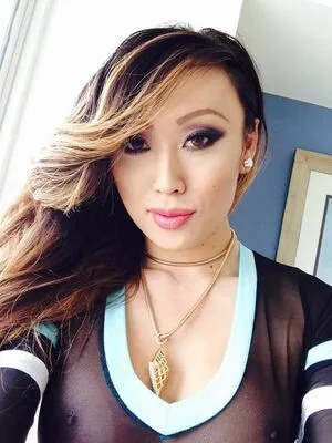 Venus Lux OnlyFans Leaked Free Thumbnail Picture - #zLTefswDEn