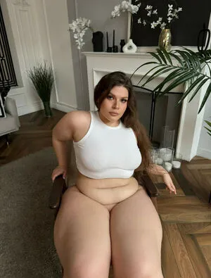 Venus Rubens OnlyFans Leaked Free Thumbnail Picture - #070TVAeZpr