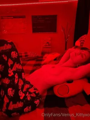 venus_kittyxo OnlyFans Leaked Free Thumbnail Picture - #0fEqiMPnc7