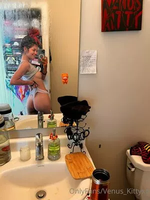 venus_kittyxo OnlyFans Leaked Free Thumbnail Picture - #1nfbwnUlL1