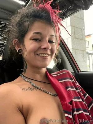 venus_kittyxo OnlyFans Leaked Free Thumbnail Picture - #3Z9oYVaHzg