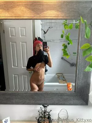 venus_kittyxo OnlyFans Leaked Free Thumbnail Picture - #RFV8pOAKmS