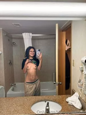 venus_kittyxo OnlyFans Leaked Free Thumbnail Picture - #aQkuK88gFN