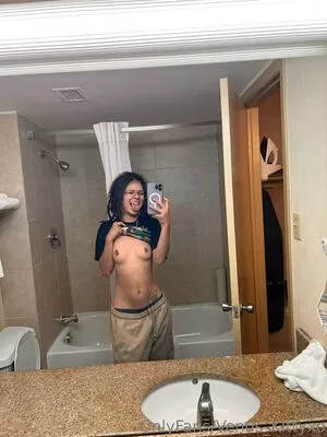 venus_kittyxo OnlyFans Leaked Free Thumbnail Picture - #mJDSnbbBX3