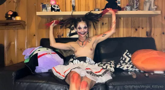 venus_kittyxo OnlyFans Leaked Free Thumbnail Picture - #tTrKKGl2bA