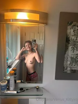 venus_kittyxo OnlyFans Leaked Free Thumbnail Picture - #uxU5FbMZ8L