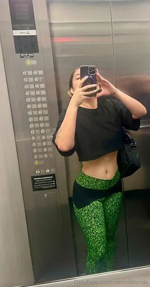 Venusblonde OnlyFans Leaked Free Thumbnail Picture - #dQrCMXM6Mw