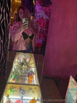 Venusblonde OnlyFans Leaked Free Thumbnail Picture - #l5TG3eCYj0