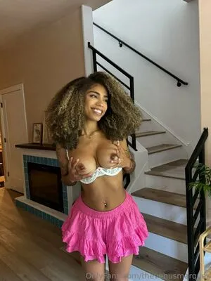 Venusmarquez OnlyFans Leaked Free Thumbnail Picture - #4fEnGGgdgC