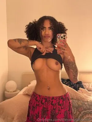 Venusmarquez OnlyFans Leaked Free Thumbnail Picture - #i1LCol5zO7