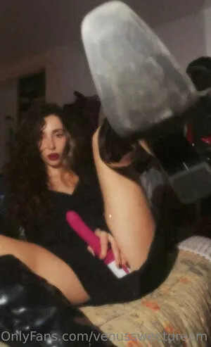 Venussweetdream OnlyFans Leaked Free Thumbnail Picture - #9xCwtk4Td3