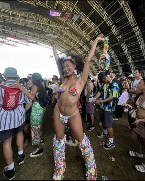 Veondre Mitchell OnlyFans Leaked Free Thumbnail Picture - #9pMv16J1Cy