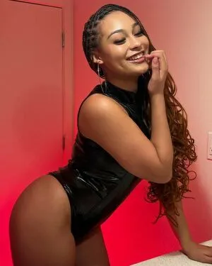Veondremitchell OnlyFans Leaked Free Thumbnail Picture - #2eWCFuz8XG