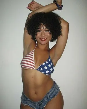 Veondremitchell OnlyFans Leaked Free Thumbnail Picture - #9wqEi4A1M4