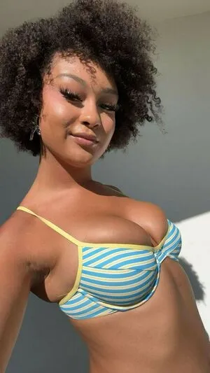 Veondremitchell OnlyFans Leaked Free Thumbnail Picture - #MCklTZaueo