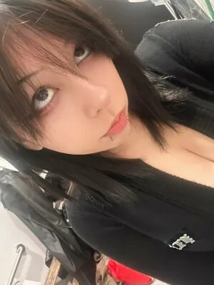 Verabul E OnlyFans Leaked Free Thumbnail Picture - #11kBIkOfA5