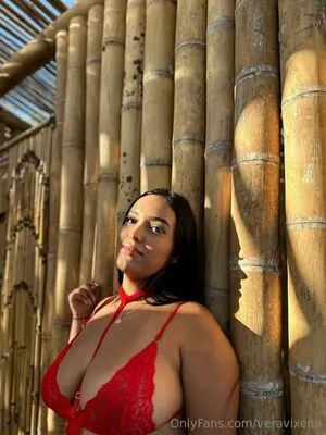 Veravixena OnlyFans Leaked Free Thumbnail Picture - #ESmEYbarp9