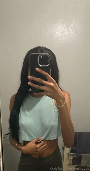 Verityvee OnlyFans Leaked Free Thumbnail Picture - #8OgvWoxRM5