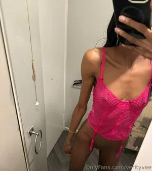 Verityvee OnlyFans Leaked Free Thumbnail Picture - #ErEW0IfFng