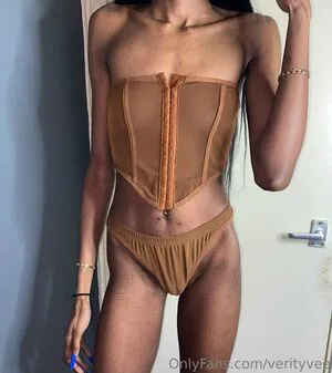Verityvee OnlyFans Leaked Free Thumbnail Picture - #mXcngOcHF1