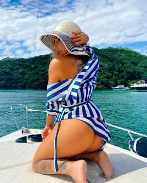 Vero Nica Araujo OnlyFans Leaked Free Thumbnail Picture - #yHH3sH3j1Q