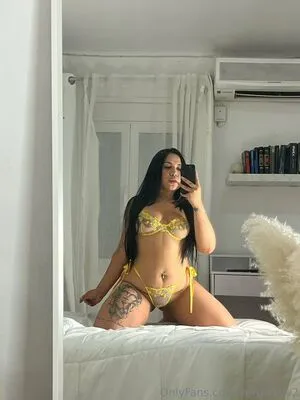 Verolovev2 OnlyFans Leaked Free Thumbnail Picture - #2xXLlysrLk