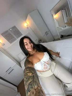 Verolovev2 OnlyFans Leaked Free Thumbnail Picture - #6PxiqivVwk