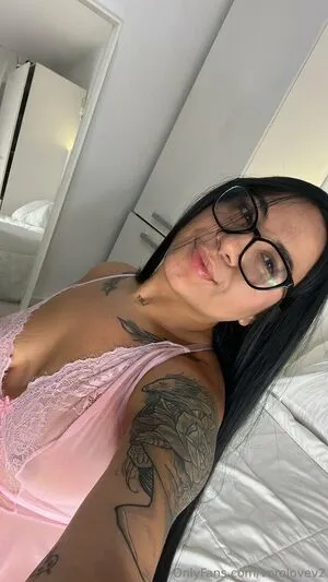 Verolovev2 OnlyFans Leaked Free Thumbnail Picture - #7BYZjplv9j
