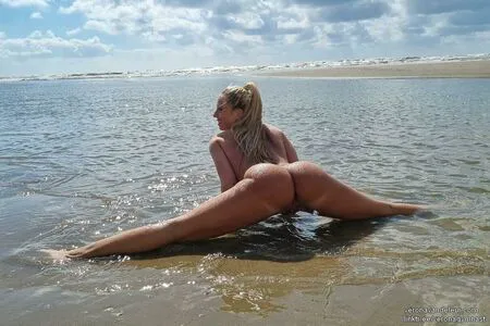 Verona Van De Leur OnlyFans Leaked Free Thumbnail Picture - #FXJNiXEDuR