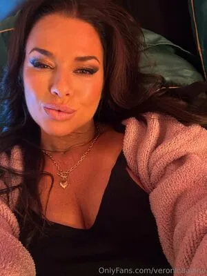 Veronica Avluv OnlyFans Leaked Free Thumbnail Picture - #4u1umbAK5P