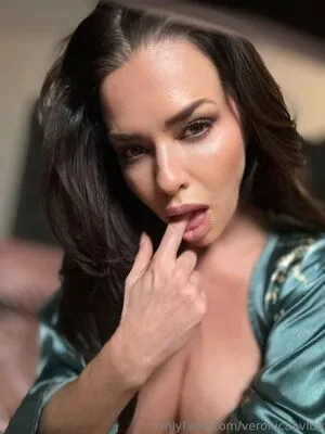 Veronica Avluv OnlyFans Leaked Free Thumbnail Picture - #5yJ92bfeI4