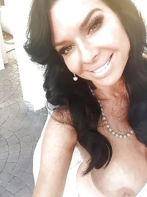 Veronica Avluv OnlyFans Leaked Free Thumbnail Picture - #bLbFPY7HFM