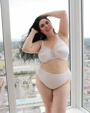 Veronica Belle OnlyFans Leaked Free Thumbnail Picture - #5DHIiC5aRS