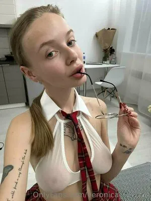 Veronica Flowers OnlyFans Leaked Free Thumbnail Picture - #KPONfDbjfO
