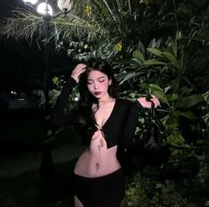 Veronica Lucifer OnlyFans Leaked Free Thumbnail Picture - #DxRNIDBzim