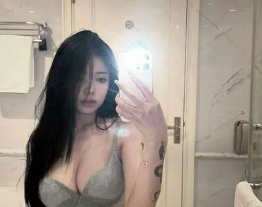 Veronica Lucifer OnlyFans Leaked Free Thumbnail Picture - #rNofPHs4uj