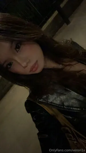 Veronica Yeoh OnlyFans Leaked Free Thumbnail Picture - #7AetMfM704