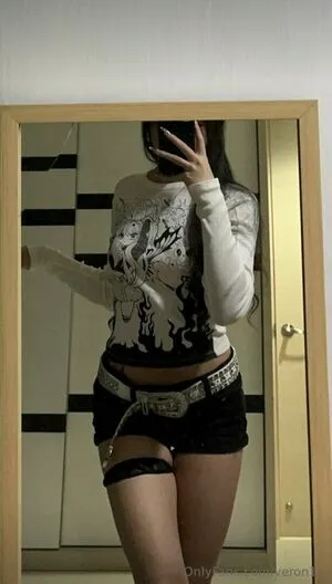 Veronica Yeoh OnlyFans Leaked Free Thumbnail Picture - #Fs7l3wAalA