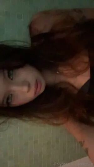 Veronica Yeoh OnlyFans Leaked Free Thumbnail Picture - #HFe992r8xe